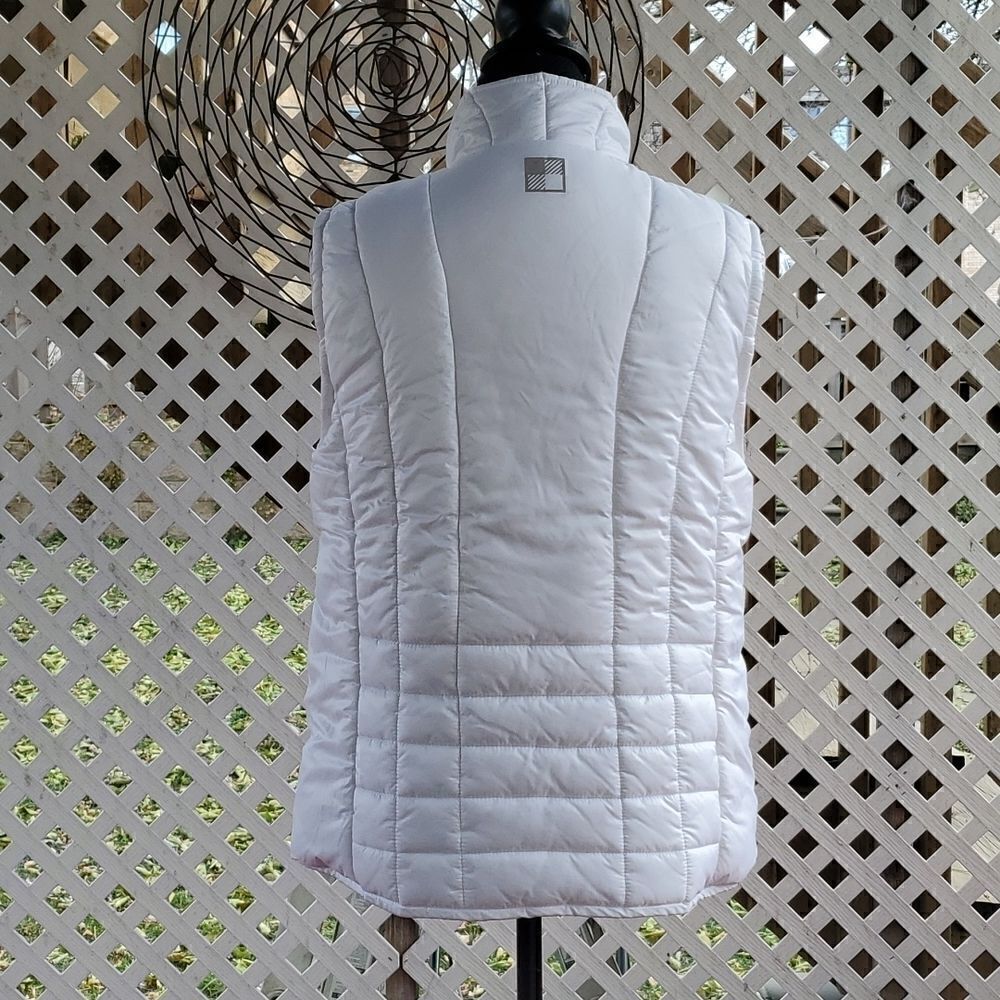 Woolrich | Puffer Vest - Picture 4 of 7